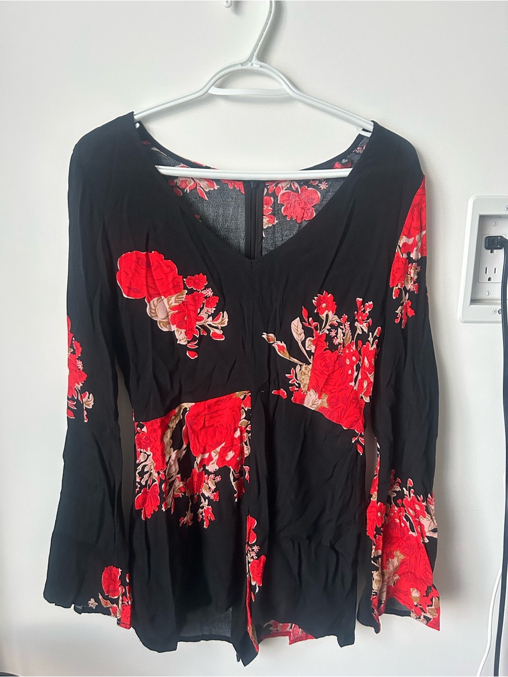 Black Floral V-Neck Long Sleeve Romper